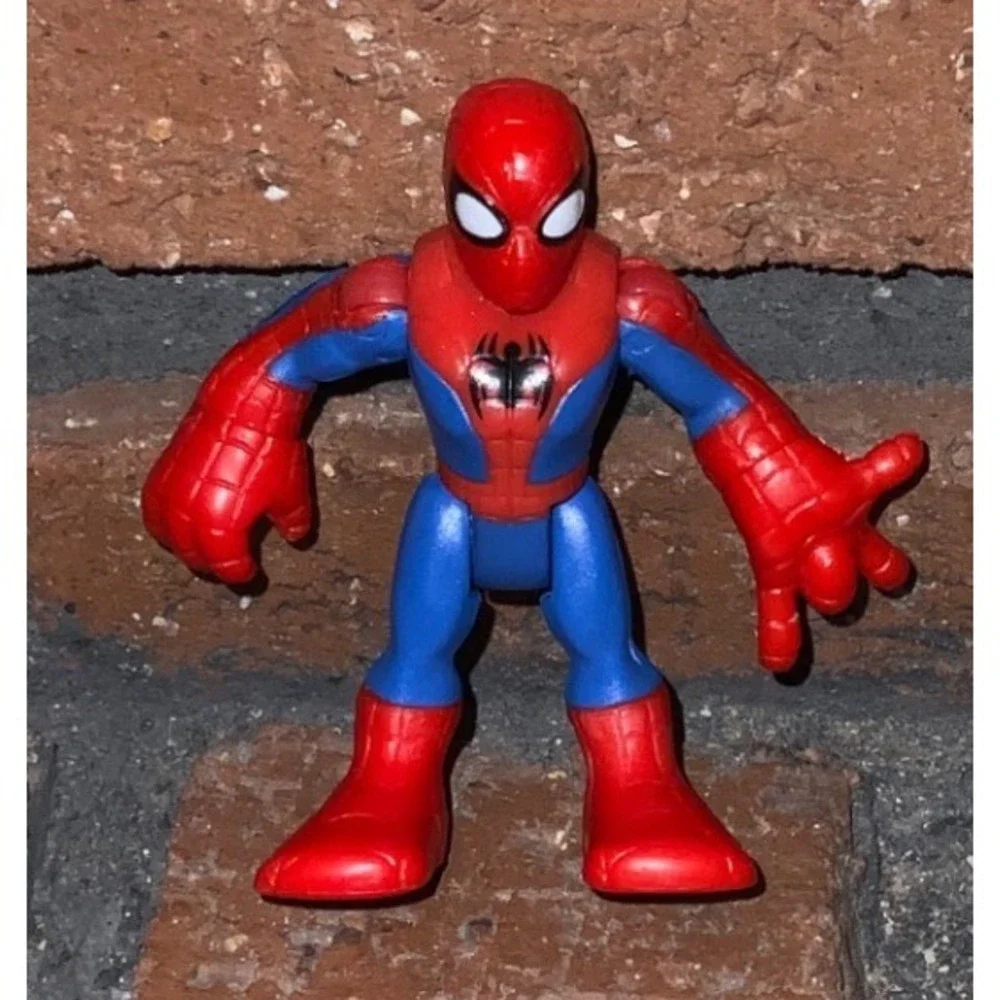 Playskool Marvel Super Hero Adventures Spider-Man 2.5 Inch Action Figure Toy